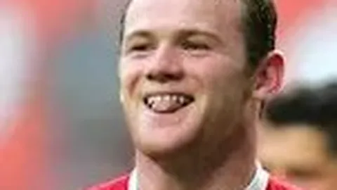 意大利前国门西里古加盟尼斯队